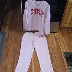 💋Pink XOXO Sweatshirt and Pants Set